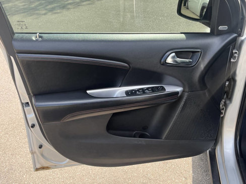 Used 2014 Dodge Journey R/T image 21