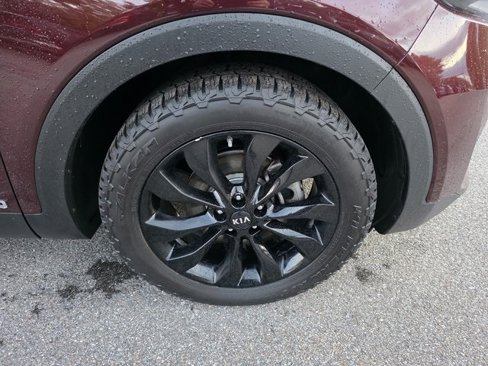 Used 2020 Kia Sorento EX image 13