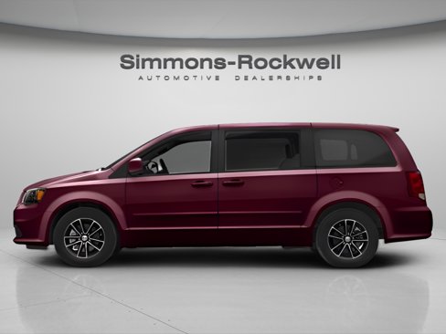 Used 2019 Dodge Grand Caravan GT image 3