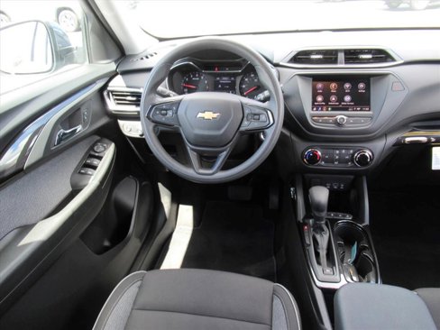 Certified 2022 Chevrolet TrailBlazer LT w/ Confidence II Package image 17