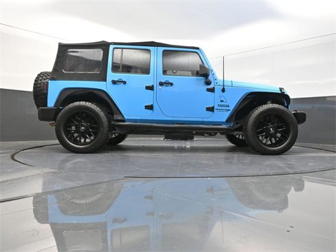Used 2018 Jeep Wrangler Unlimited Sport w/ Connectivity Group image 34