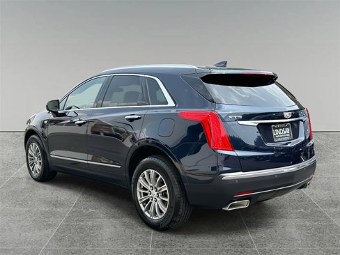 Used 2017 Cadillac XT5 Luxury w/ Driver Awareness Package image 12
