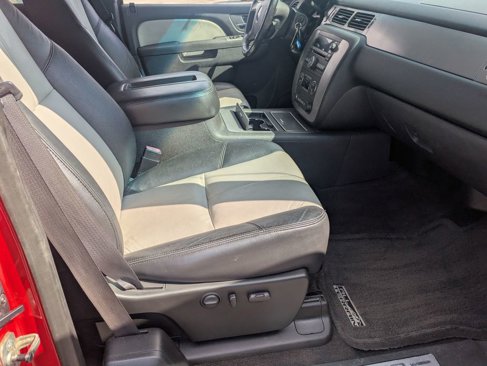 Used 2011 GMC Sierra 1500 SLT w/ All-Terrain Package image 30