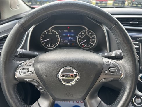 Used 2019 Nissan Murano S image 17