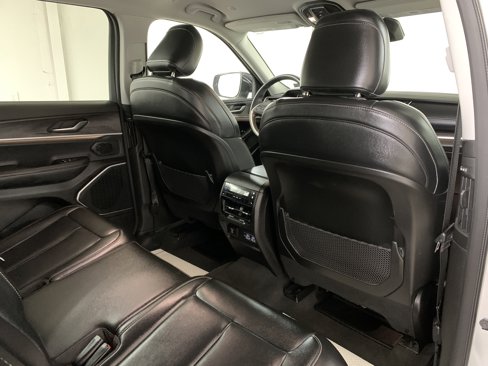 Used 2021 Jeep Grand Cherokee L Limited image 33