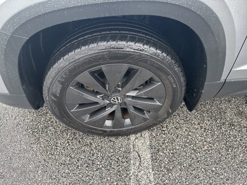 Certified 2023 Volkswagen Taos S image 14