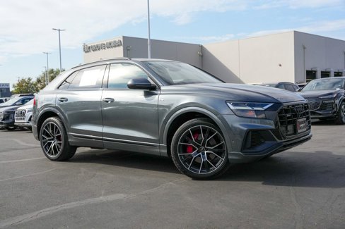 Used 2021 Audi Q8 Premium Plus w/ Premium Plus Package image 3