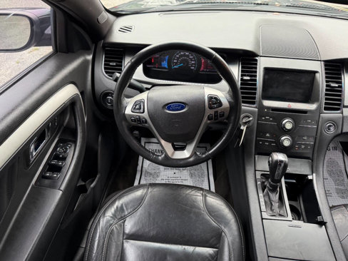 Used 2013 Ford Taurus SEL image 42