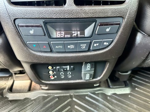 Used 2018 Acura MDX w/ Technology & Entertainment image 12