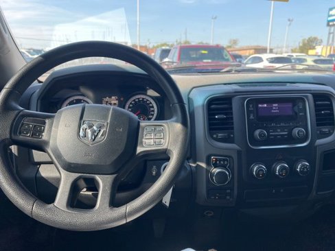 Used 2015 RAM 1500 Express image 12