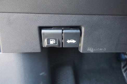 New 2025 Nissan Versa S image 23