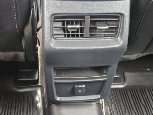 Used 2019 Ford Edge SEL w/ Equipment Group 201A image 19