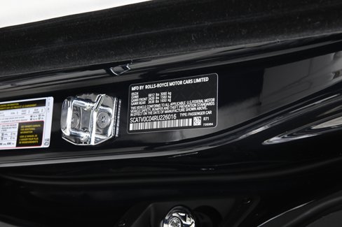 Used 2024 Rolls-Royce Ghost w/ Ghost Package image 32