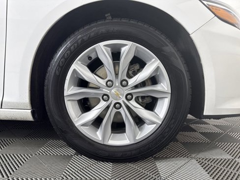 Used 2023 Chevrolet Malibu LT image 10