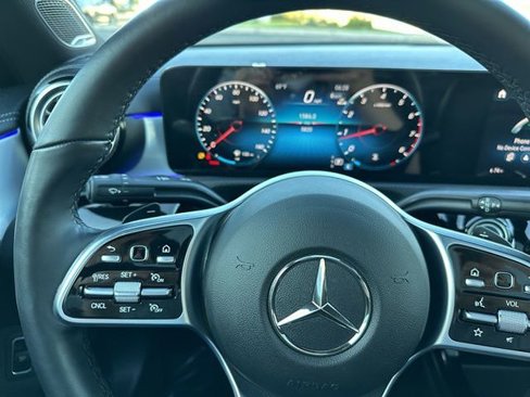 Used 2023 Mercedes-Benz CLA 250 4MATIC image 16