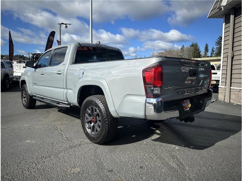Used 2021 Toyota Tacoma SR5 image 6