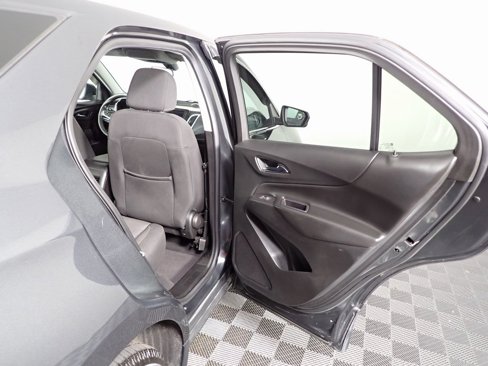 Used 2019 Chevrolet Equinox LT image 30