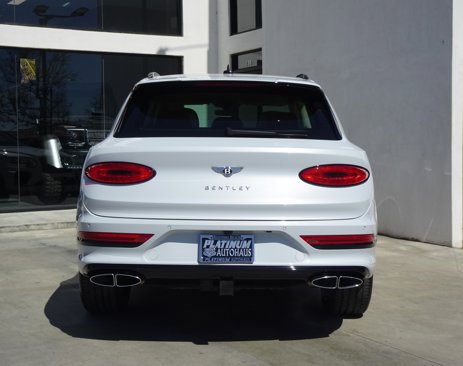 Used 2021 Bentley Bentayga image 6