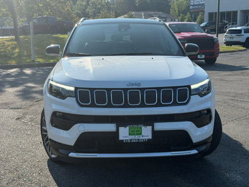 Used 2022 Jeep Compass Limited w/ Elite Group image 2