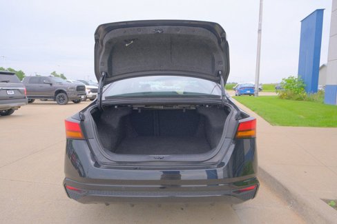 Used 2023 Nissan Altima 2.5 SV image 18
