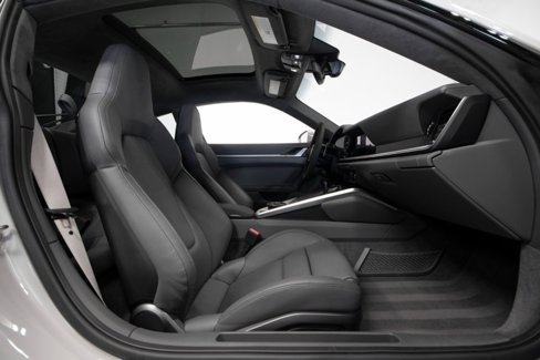 Used 2022 Porsche 911 Carrera image 47