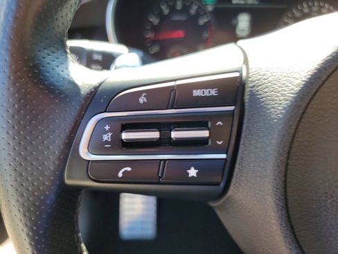 Used 2022 Kia Stinger GT2 image 27