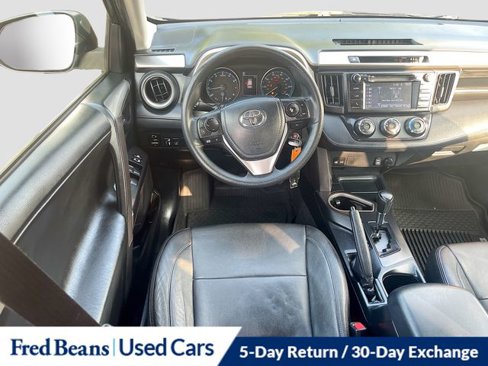 Used 2017 Toyota RAV4 LE image 21