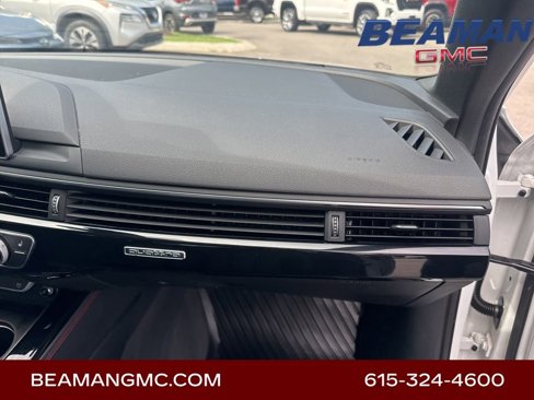 Used 2019 Audi A4 2.0T Premium Plus w/ Premium Plus Package image 22