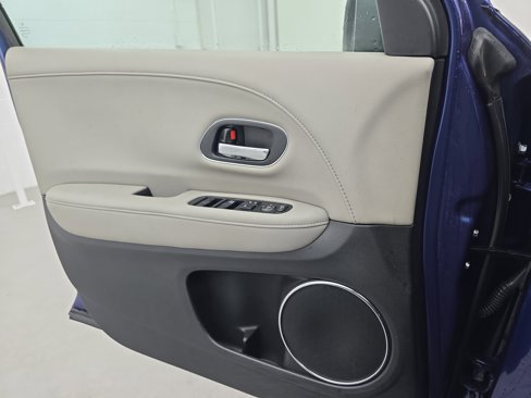 Used 2016 Honda HR-V EX-L image 25