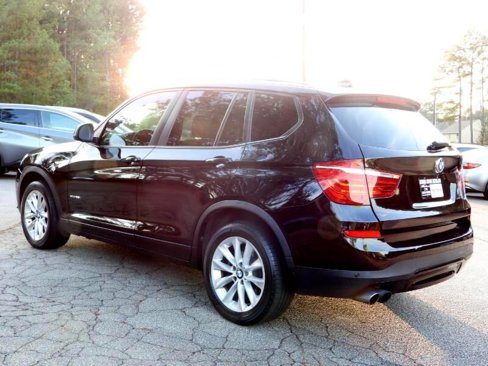 Used 2017 BMW X3 sDrive28i image 12
