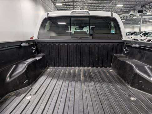 Used 2018 Toyota Tacoma SR5 image 5