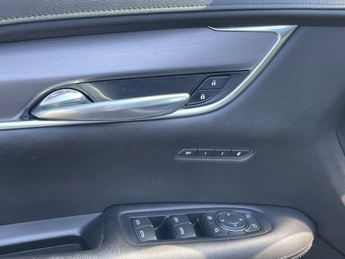 Used 2019 Cadillac XT5 Luxury image 26