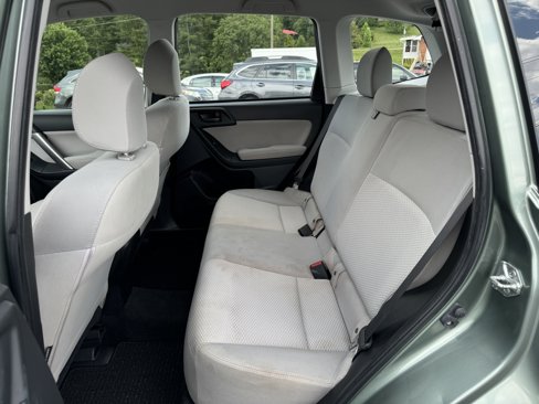 Used 2015 Subaru Forester 2.5i w/ Alloy Wheel Package image 10