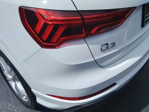 Certified 2023 Audi Q3 2.0T Premium Plus w/ Premium Plus Package image 10