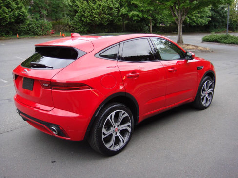 Used 2018 Jaguar E-PACE First Edition image 7