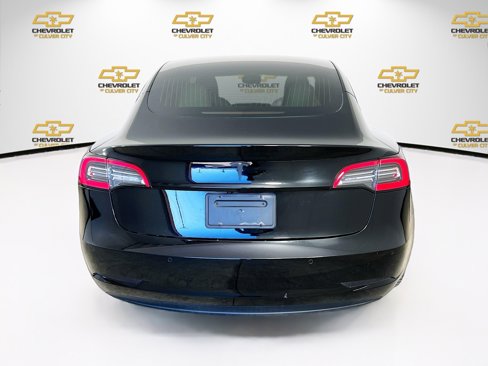 Used 2020 Tesla Model 3 Standard Range image 6