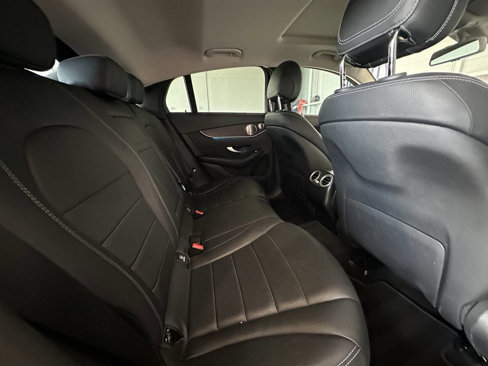 Used 2017 Mercedes-Benz GLC 300 4MATIC Coupe image 26
