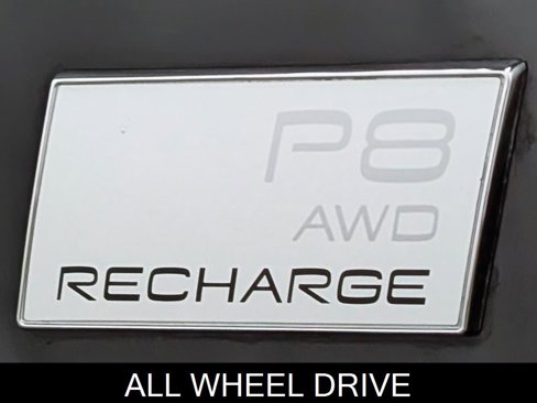 Used 2021 Volvo XC40 P8 Recharge w/ Advanced Package image 12