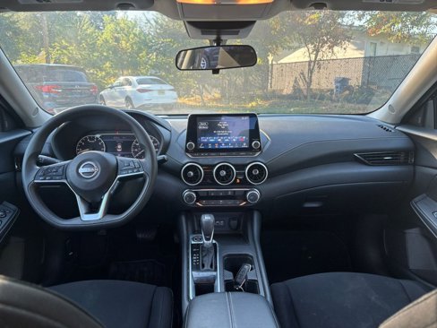 Used 2024 Nissan Sentra SV image 31