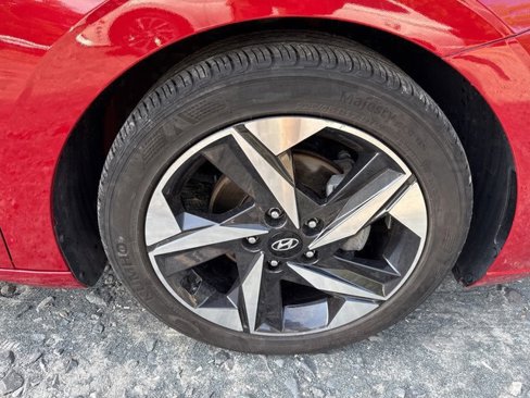 Certified 2023 Hyundai Elantra Limited image 12