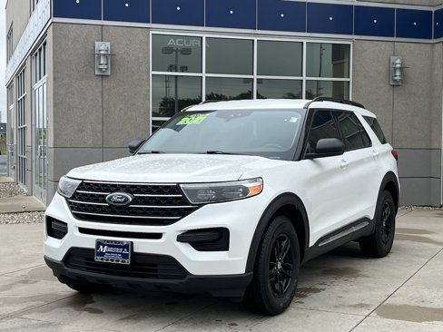 Used 2021 Ford Explorer XLT w/ Class III Trailer Tow Package image 11