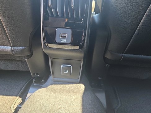New 2025 Jeep Compass Latitude image 26