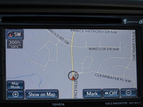 Used 2014 Toyota Sienna XLE image 43