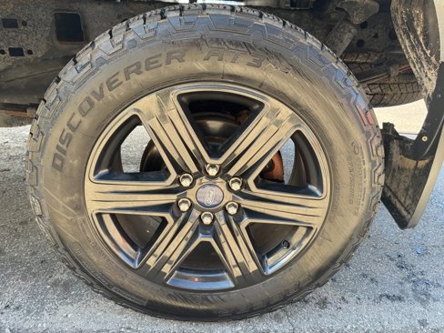 Used 2019 Ford F150 XLT image 43
