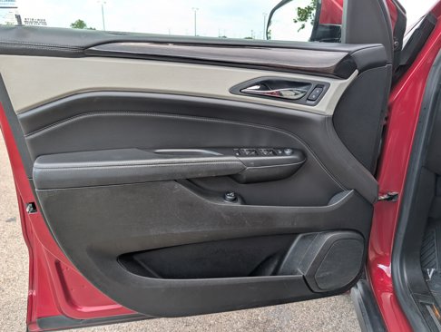 Used 2016 Cadillac SRX Luxury w/ Driver Awareness Package image 35