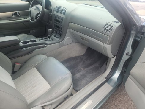 Used 2004 Ford Thunderbird Pacific Coast image 17
