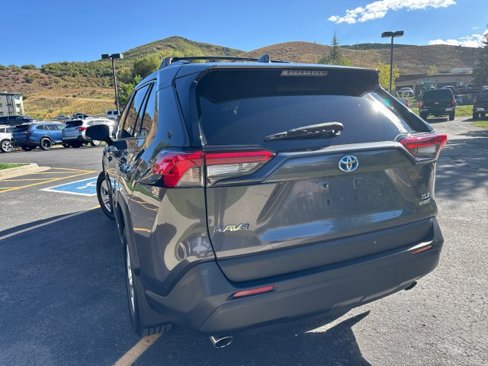Used 2019 Toyota RAV4 XLE image 8