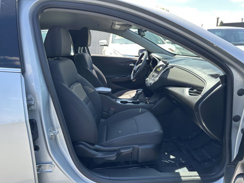 Used 2021 Chevrolet Malibu LS image 9