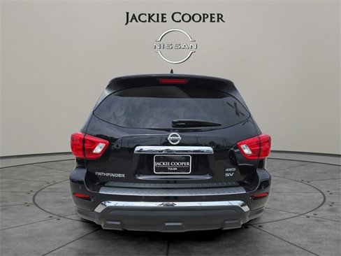 Certified 2020 Nissan Pathfinder SV image 4