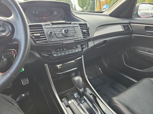 Used 2017 Honda Accord Sport Special Edition image 30